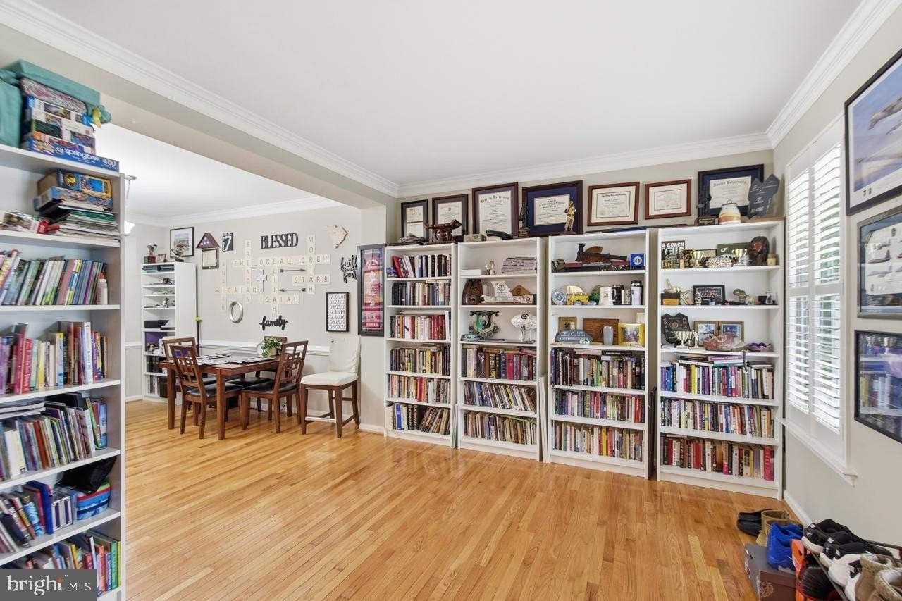 14997 Grassy Knoll Ct - Photo 7 of 46