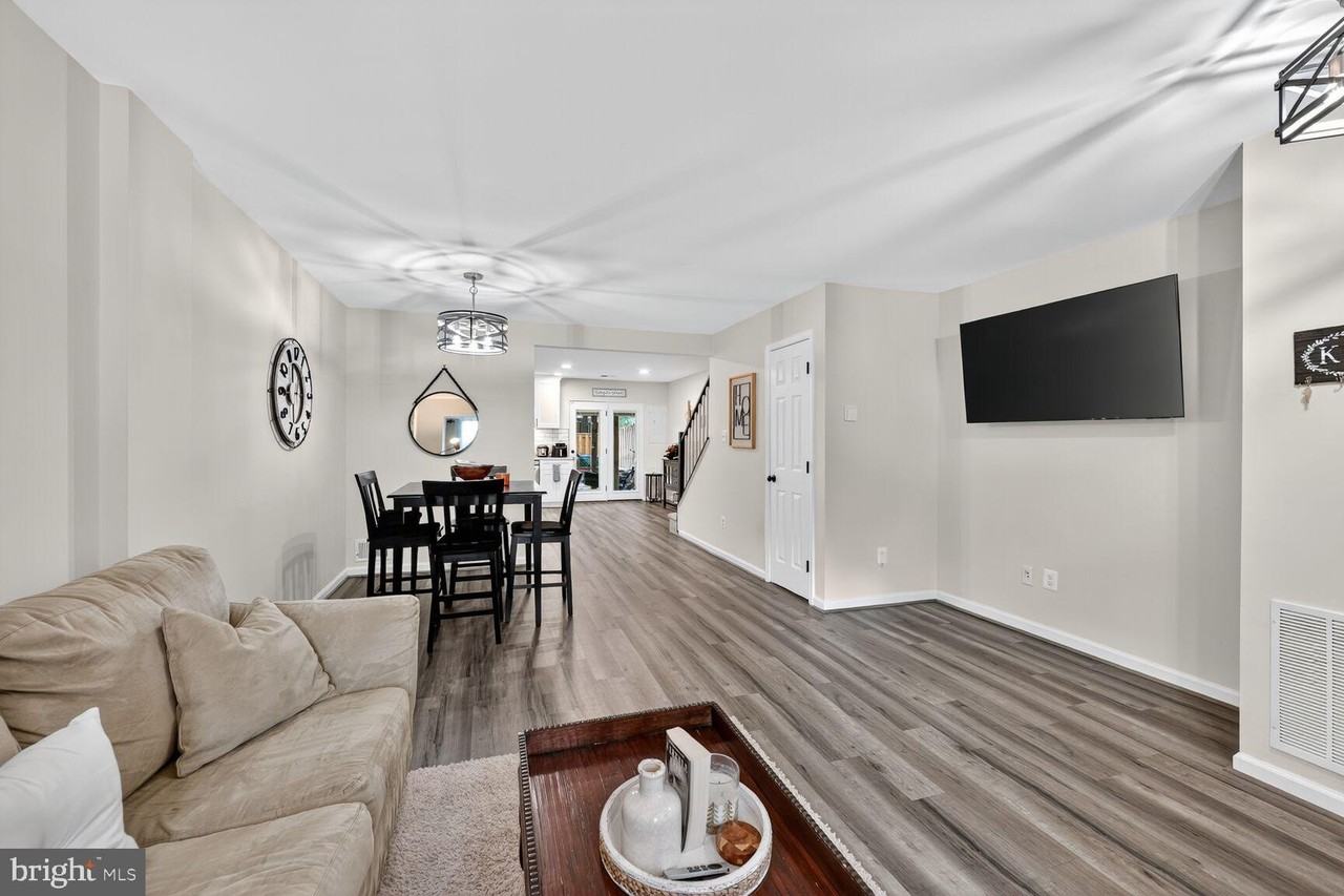 13486 Grouserun Ln - Photo 3 of 20