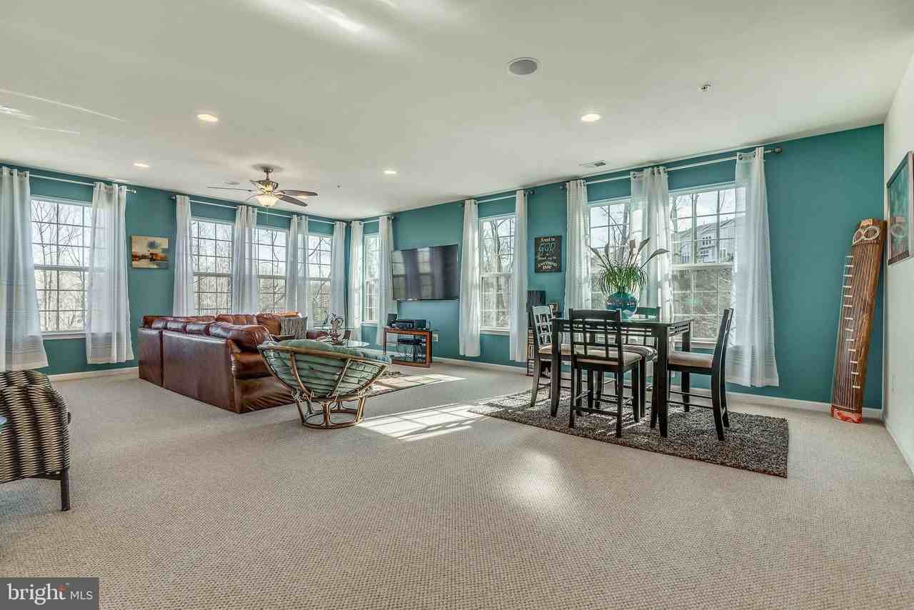 14755 Malloy Ct #15 - Photo 4 of 32