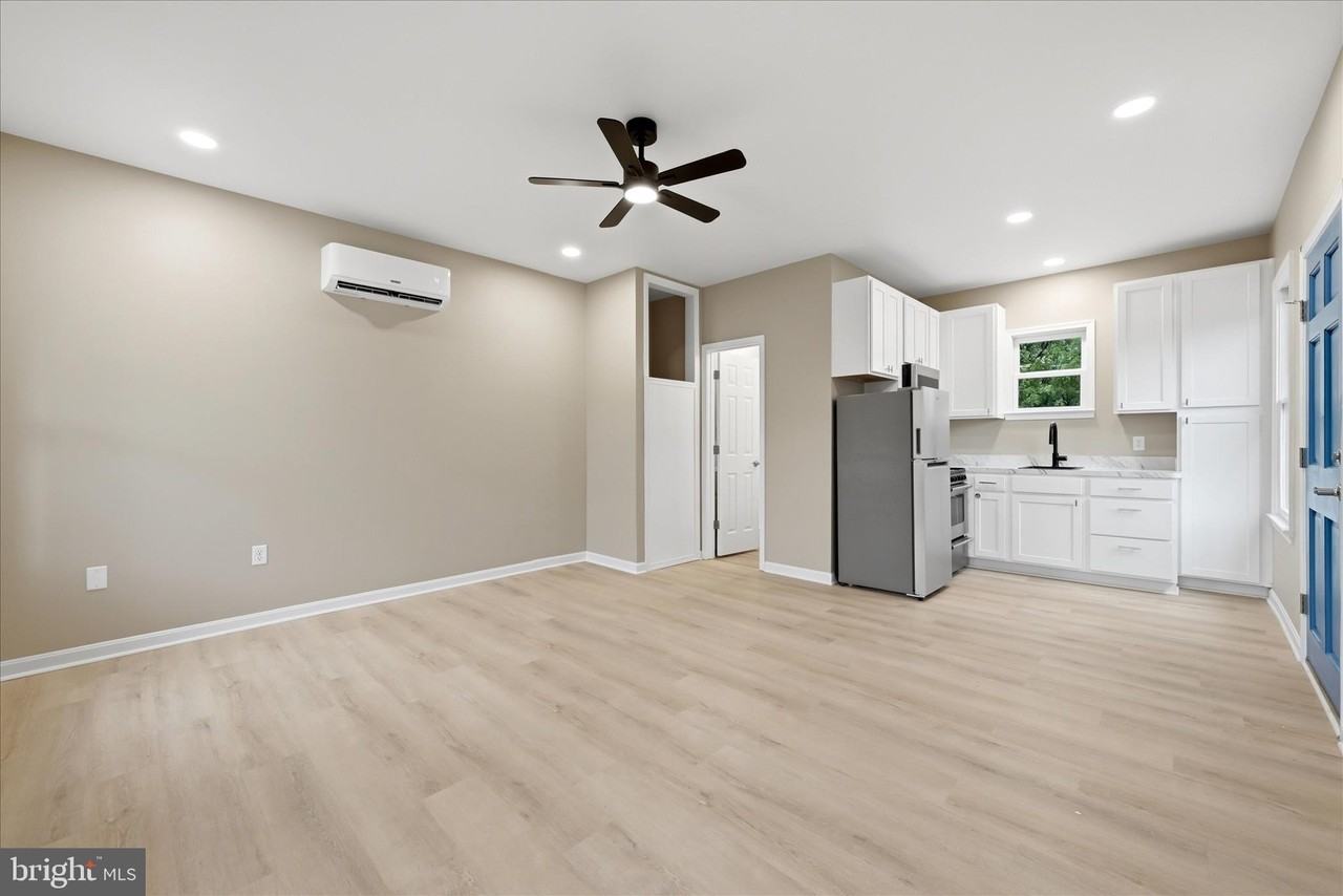 222 S Kent St - Photo 6 of 25