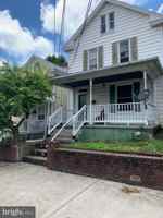 featured image of 653 Faulkner Ave