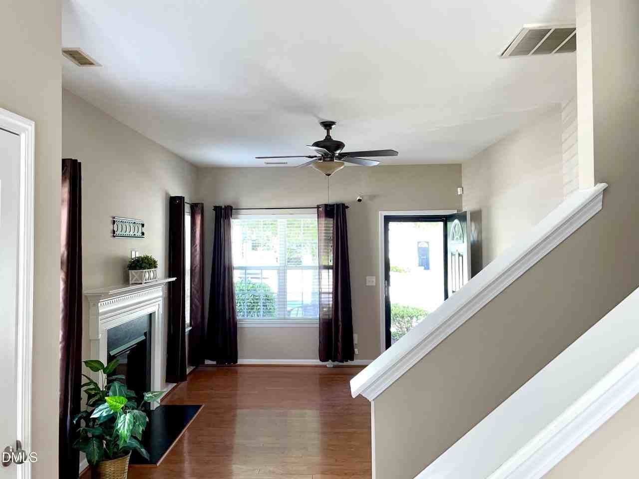 3531 Oneonta Ave - Photo 4 of 22