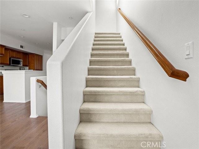 1309 Songbird Way - Photo 4 of 5