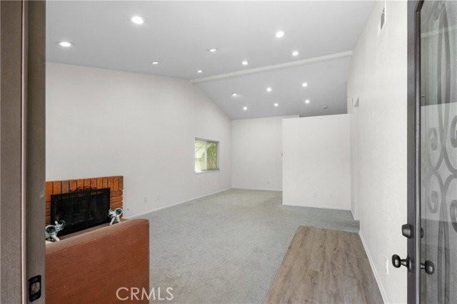 17825 Holmes Ave - Photo 2 of 5