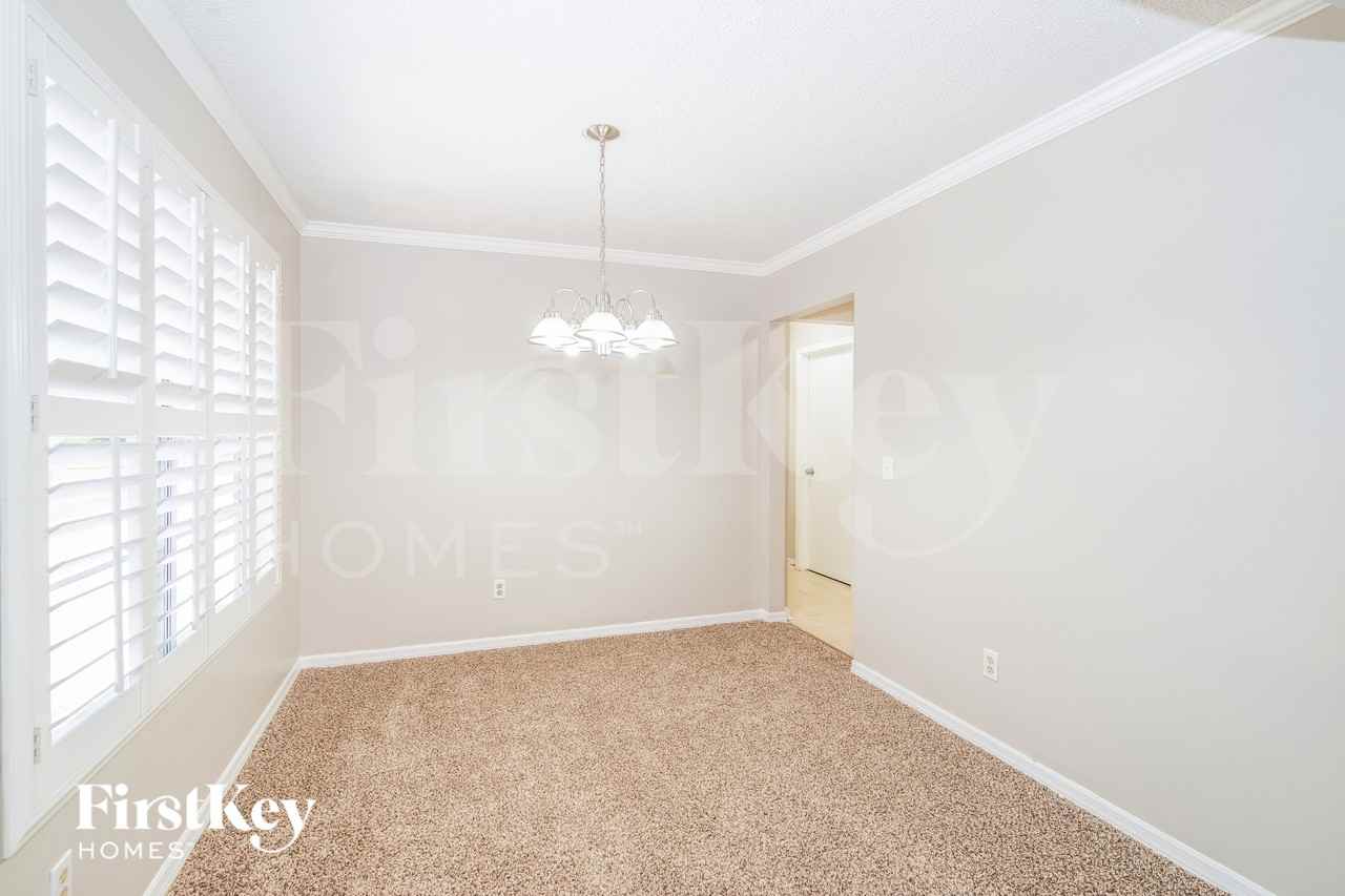 1746 Cinnamon Dr - Photo 6 of 16