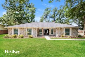 featured image of 26715 Westwood Dr