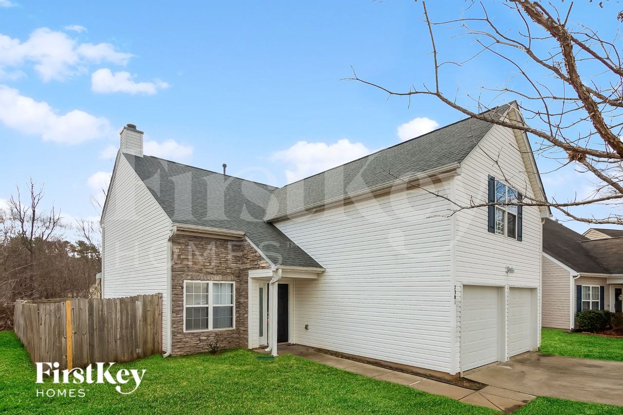 7301 Hidden Creek Dr - Photo 2 of 15