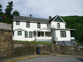 featured image of 20 Hobart St