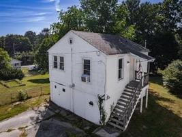 featured image of 610 1/2 Russell St