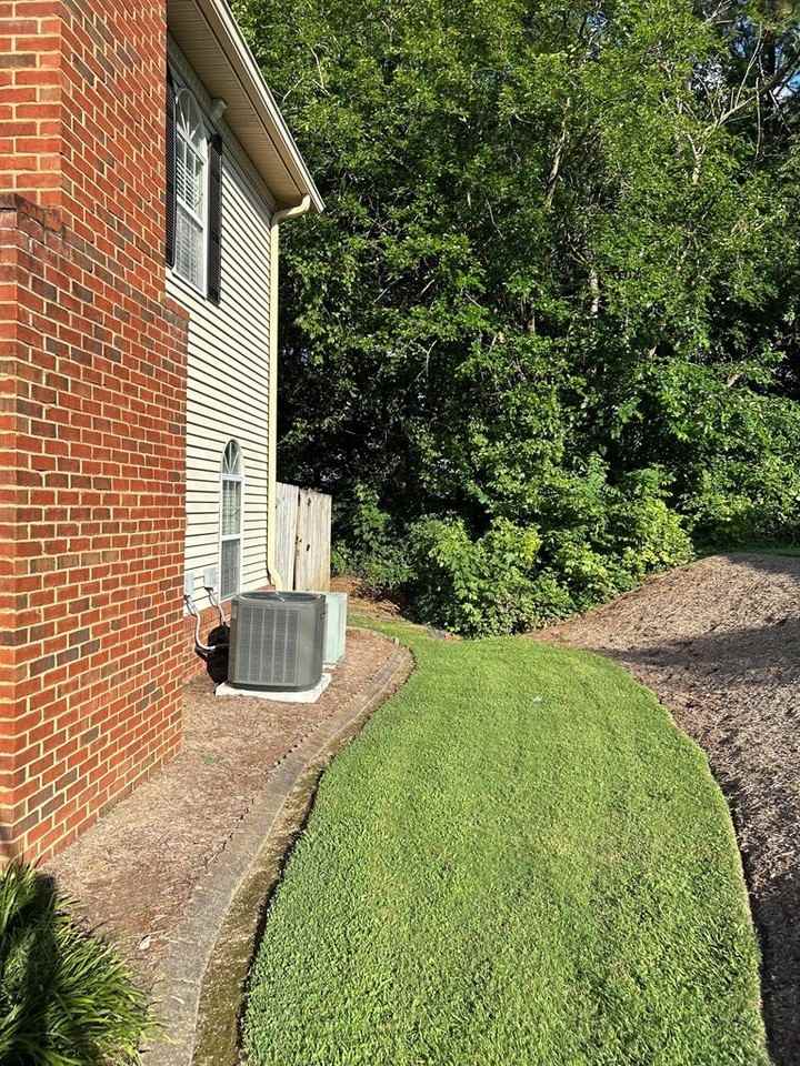 1696 Red Oak Dr #184 - Photo 4 of 36
