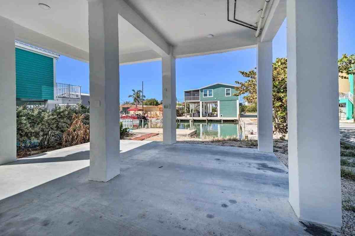 780 92nd Street Ocean - Photo 3 of 37
