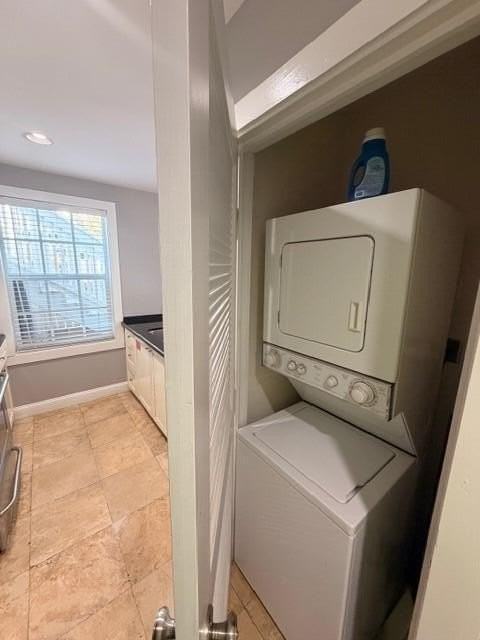 2 Nassau Ln #2 - Photo 7 of 12