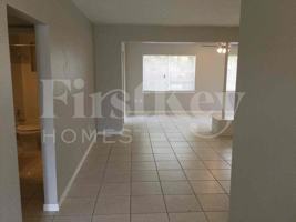 featured image of 980 Nw 182nd St