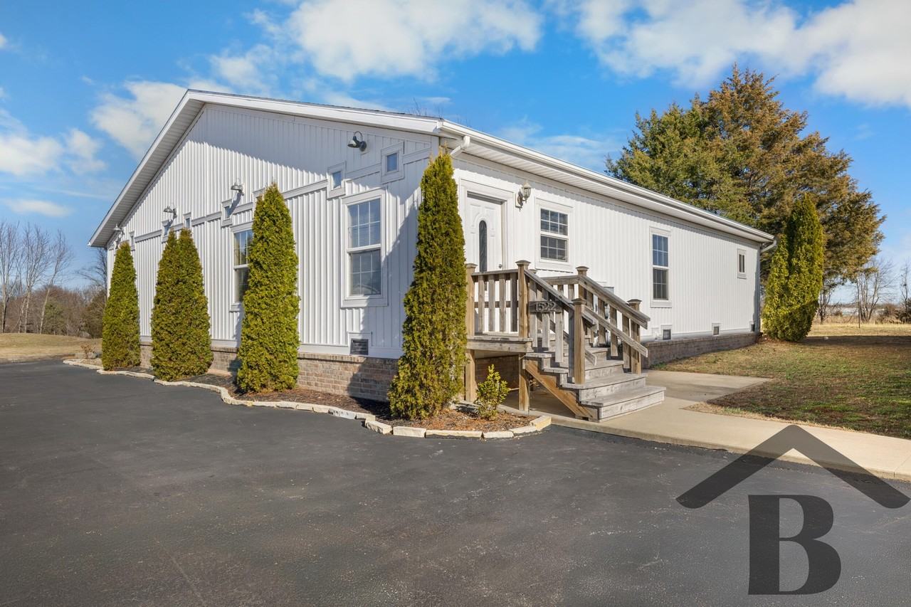 1522 S Tuscany Ct - Photo 3 of 38