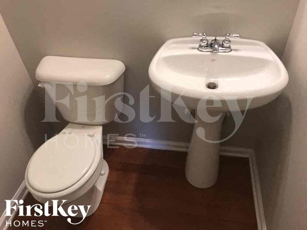 7368 Taloga Ln - Photo 6 of 19