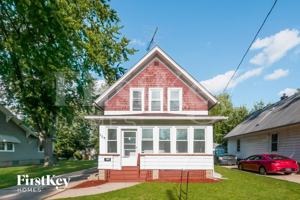 featured image of 728 Watson St