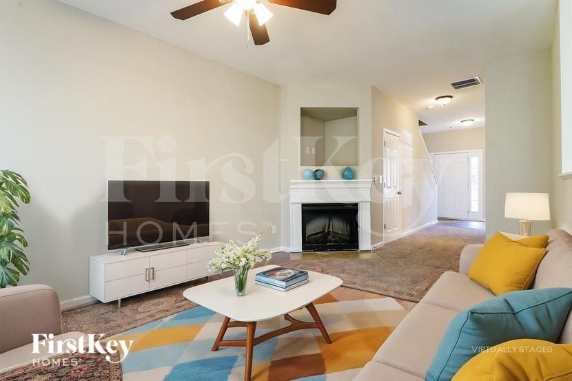 7128 Brookview Way - Photo 6 of 18