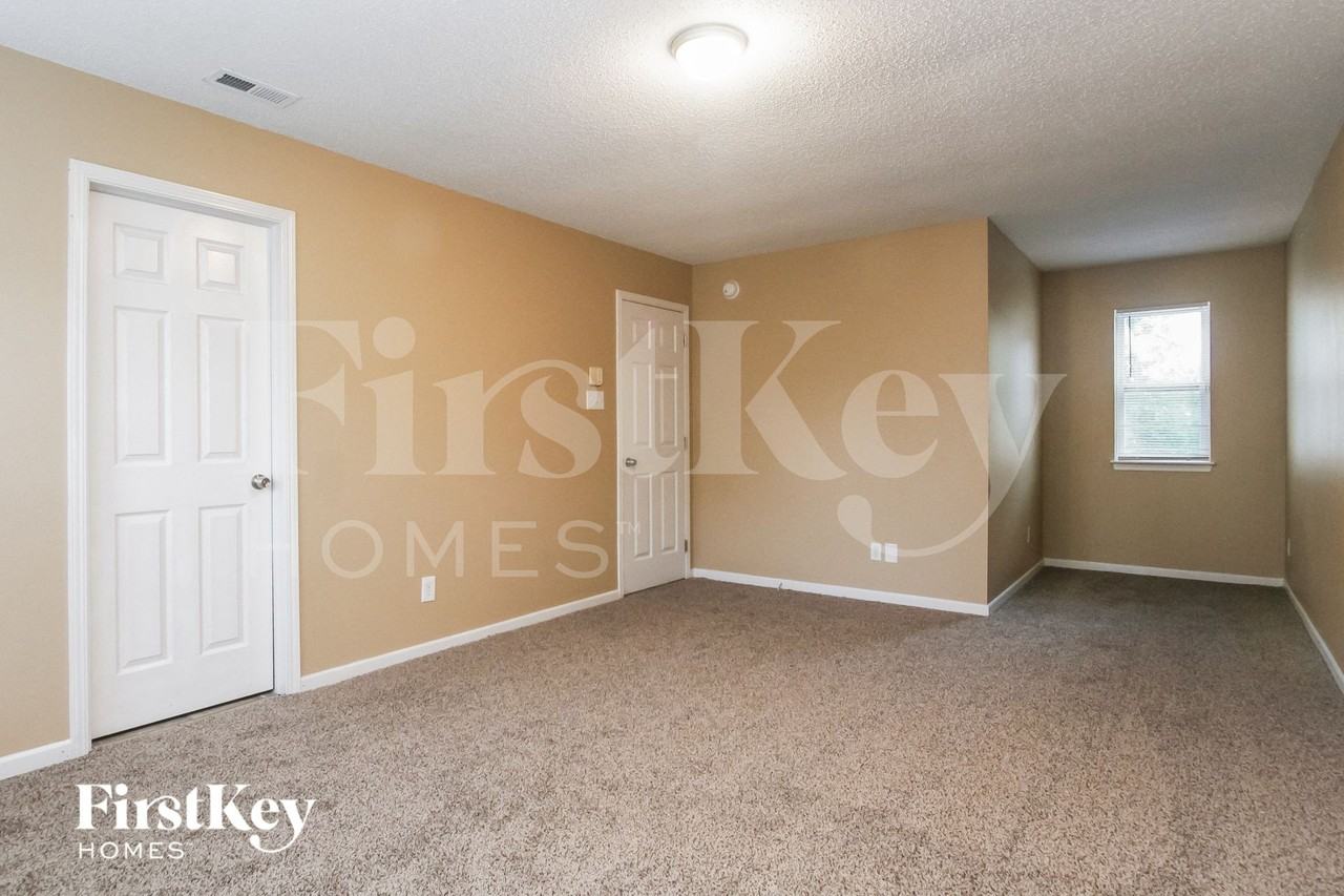 6609 Black Antler Dr - Photo 3 of 15