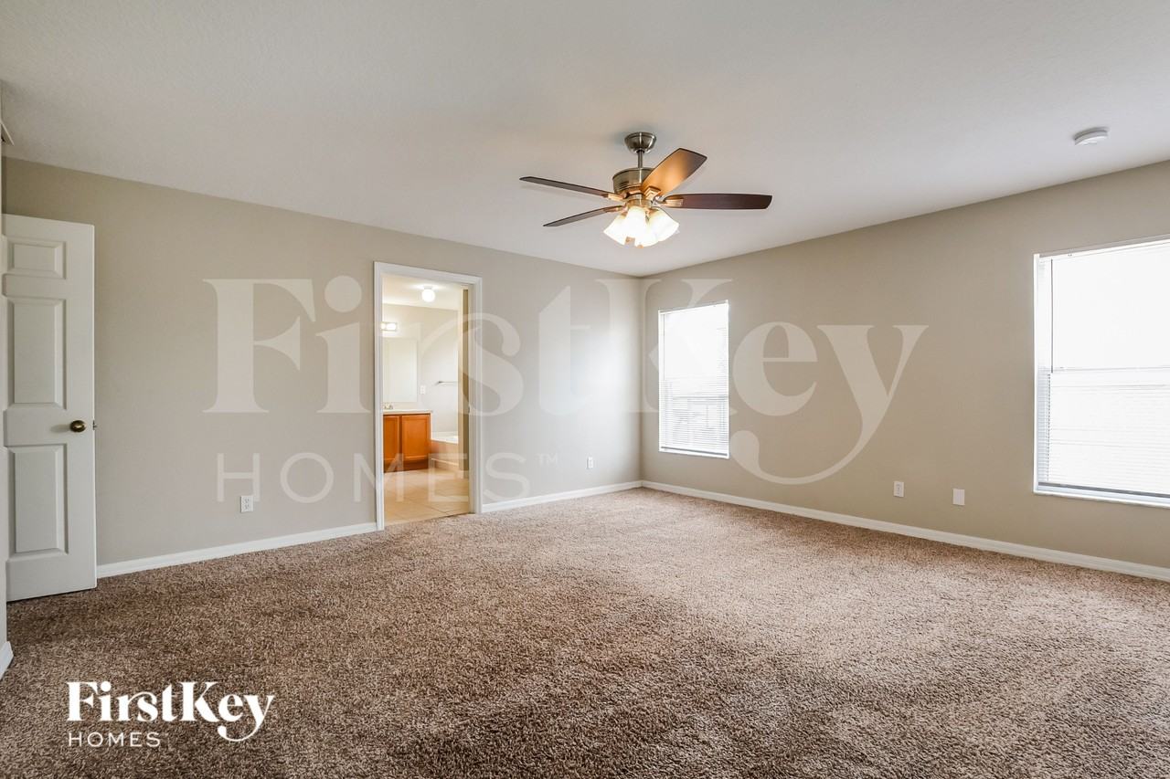 642 Skyridge Rd - Photo 7 of 16