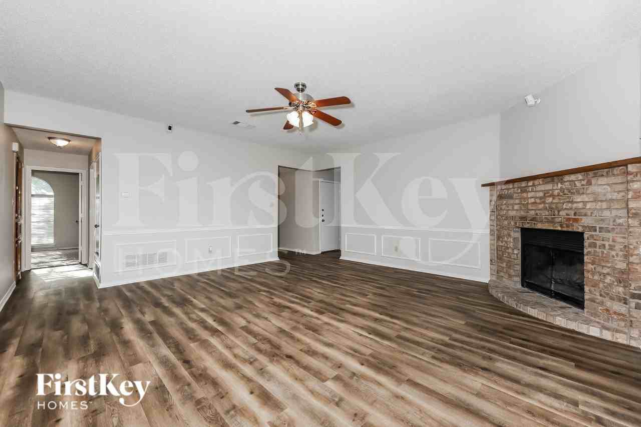 5516 White Dove Dr - Photo 2 of 19