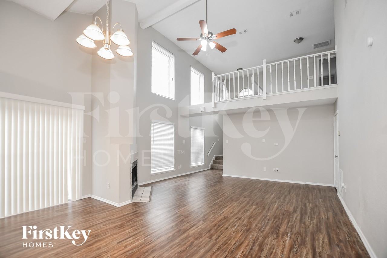 5116 Wedgewood Dr - Photo 5 of 15