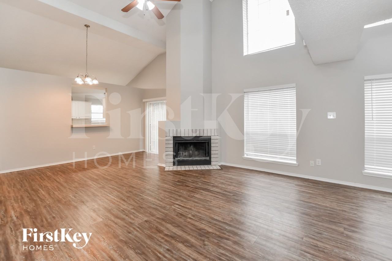 5116 Wedgewood Dr - Photo 7 of 15