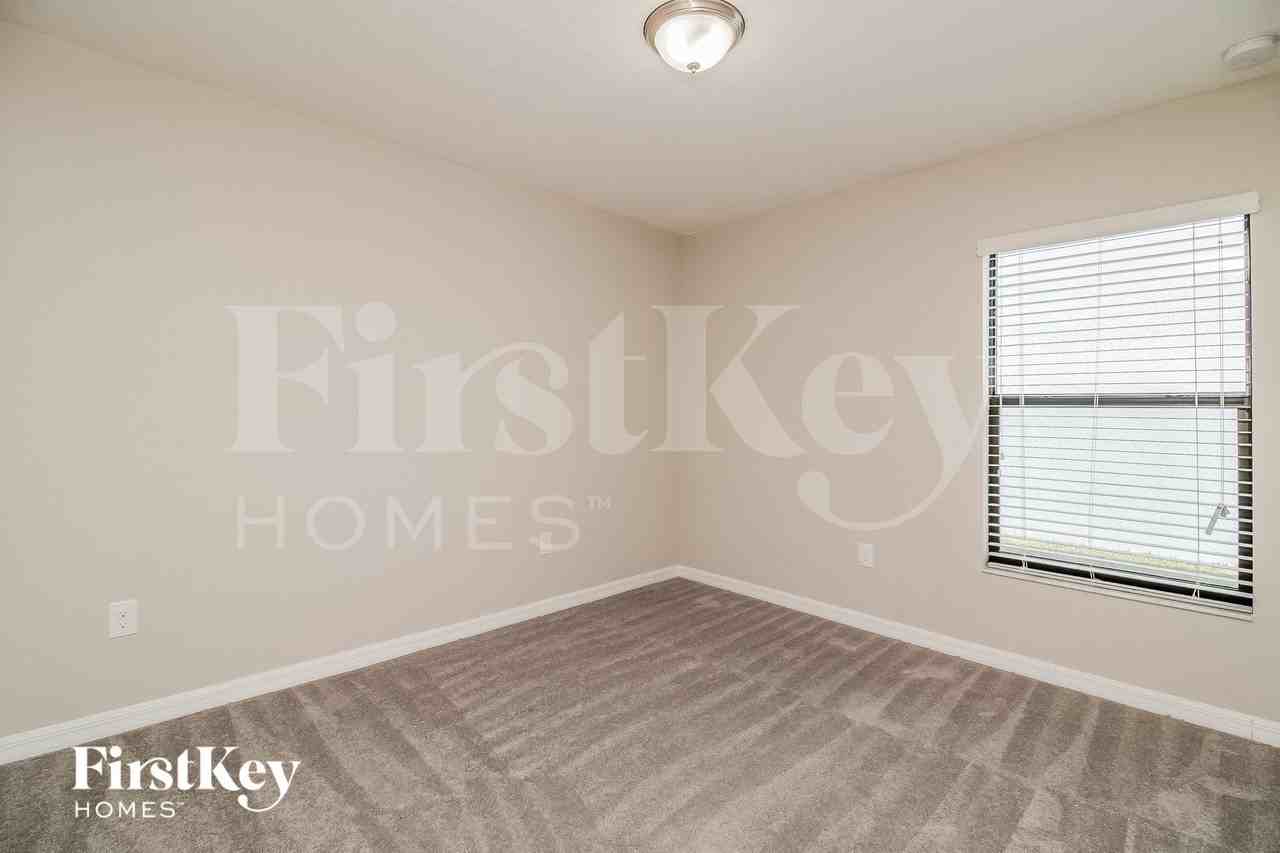 5048 Brickwood Rise Dr - Photo 4 of 15