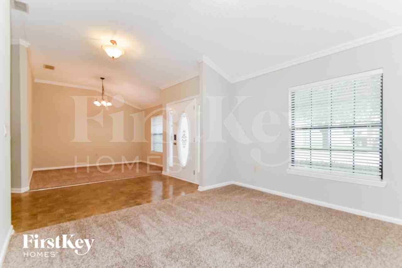 3333 Horseshoe Trail Dr - Photo 3 of 17
