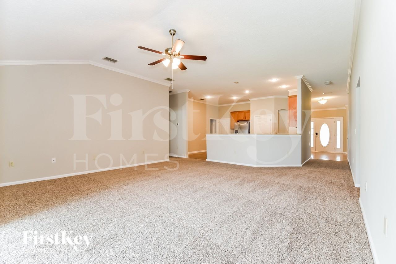 3333 Horseshoe Trail Dr - Photo 5 of 17