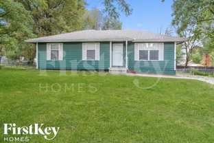 308 Oak St W - Photo 1 of 1
