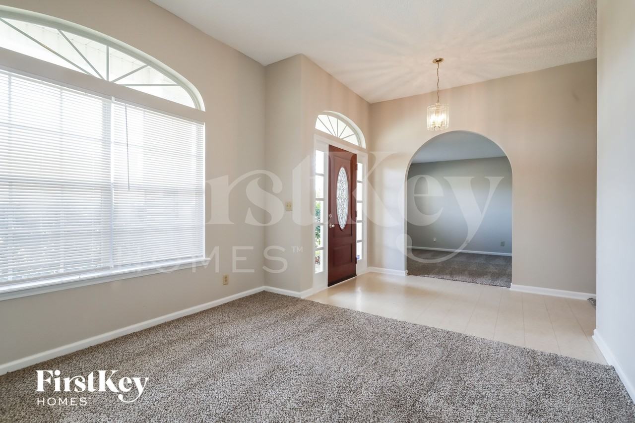 2262 Bristol Spring Ct - Photo 7 of 17