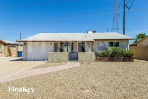 featured image of 2002 W Western Dr
