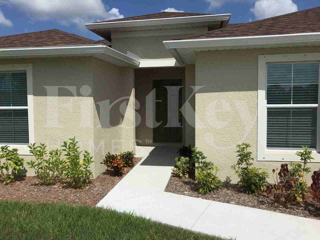 1731 Nw 14th St - Photo 2 of 21