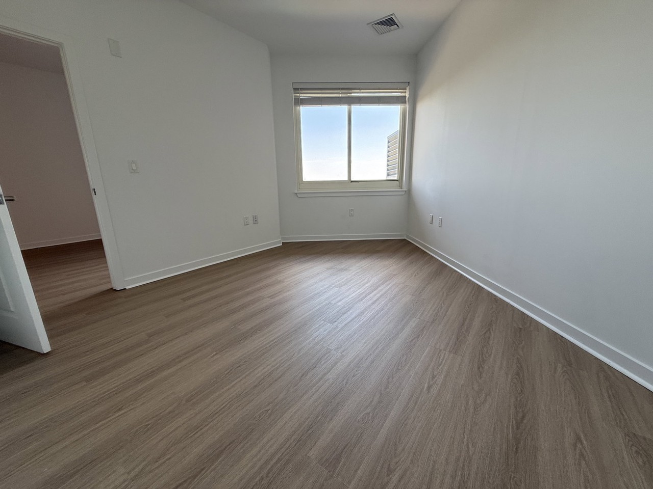 2050 Central Rd #801 - Photo 7 of 8