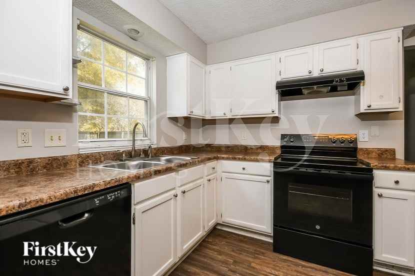 160 Danzid Dr - Photo 4 of 16