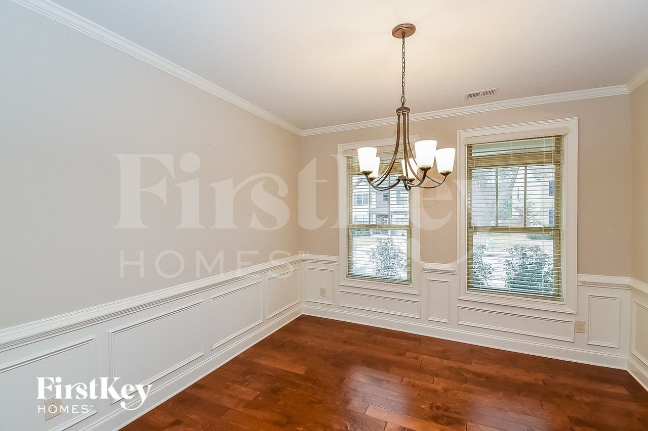 130 Village Park Dr - Photo 4 of 14