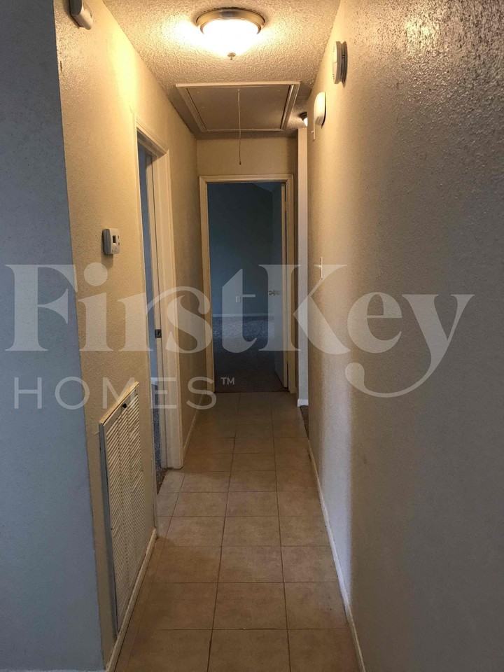 12838 Ashford Meadow Dr - Photo 6 of 13