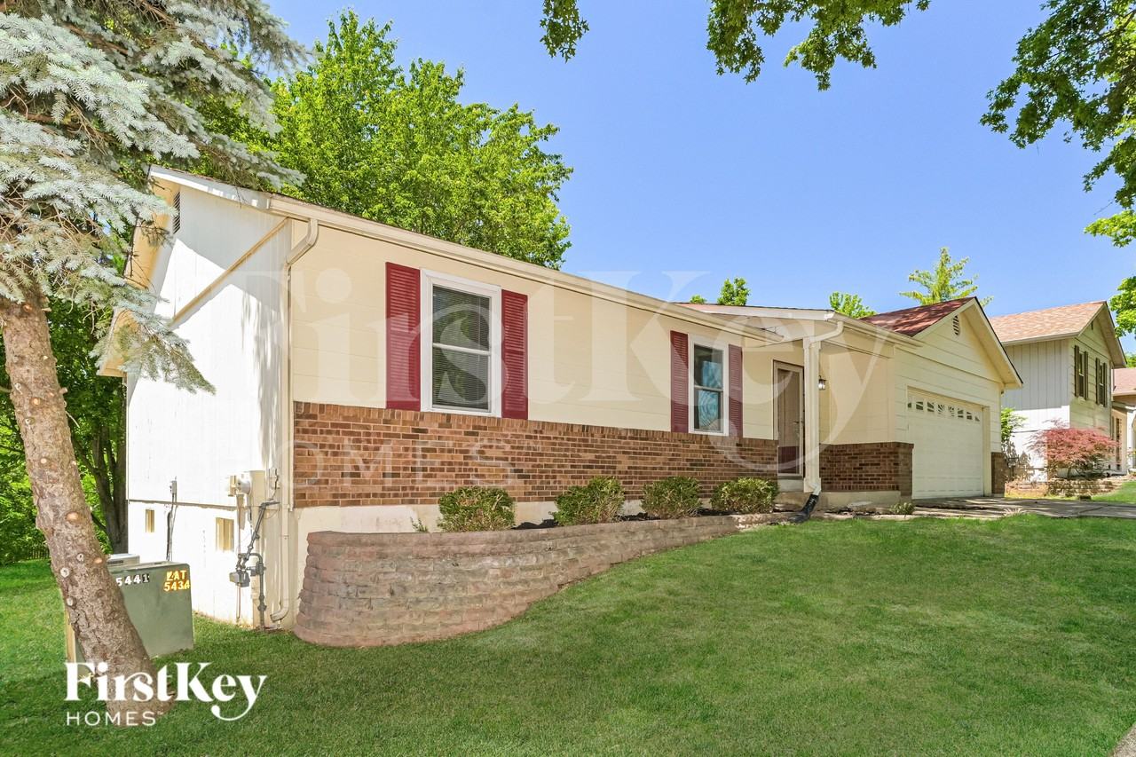 1248 Mendoza Dr - Photo 2 of 19