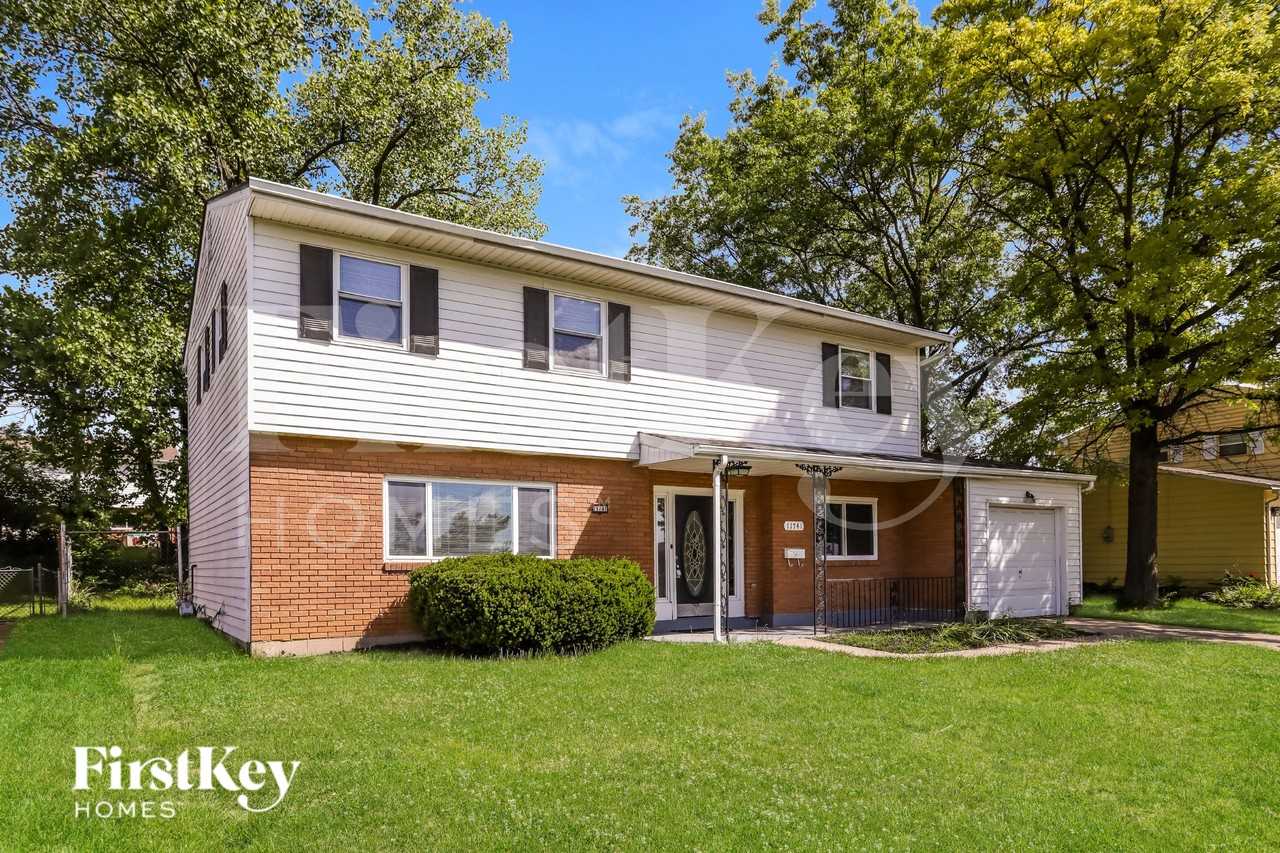 11741 Hanover Rd - Photo 2 of 19