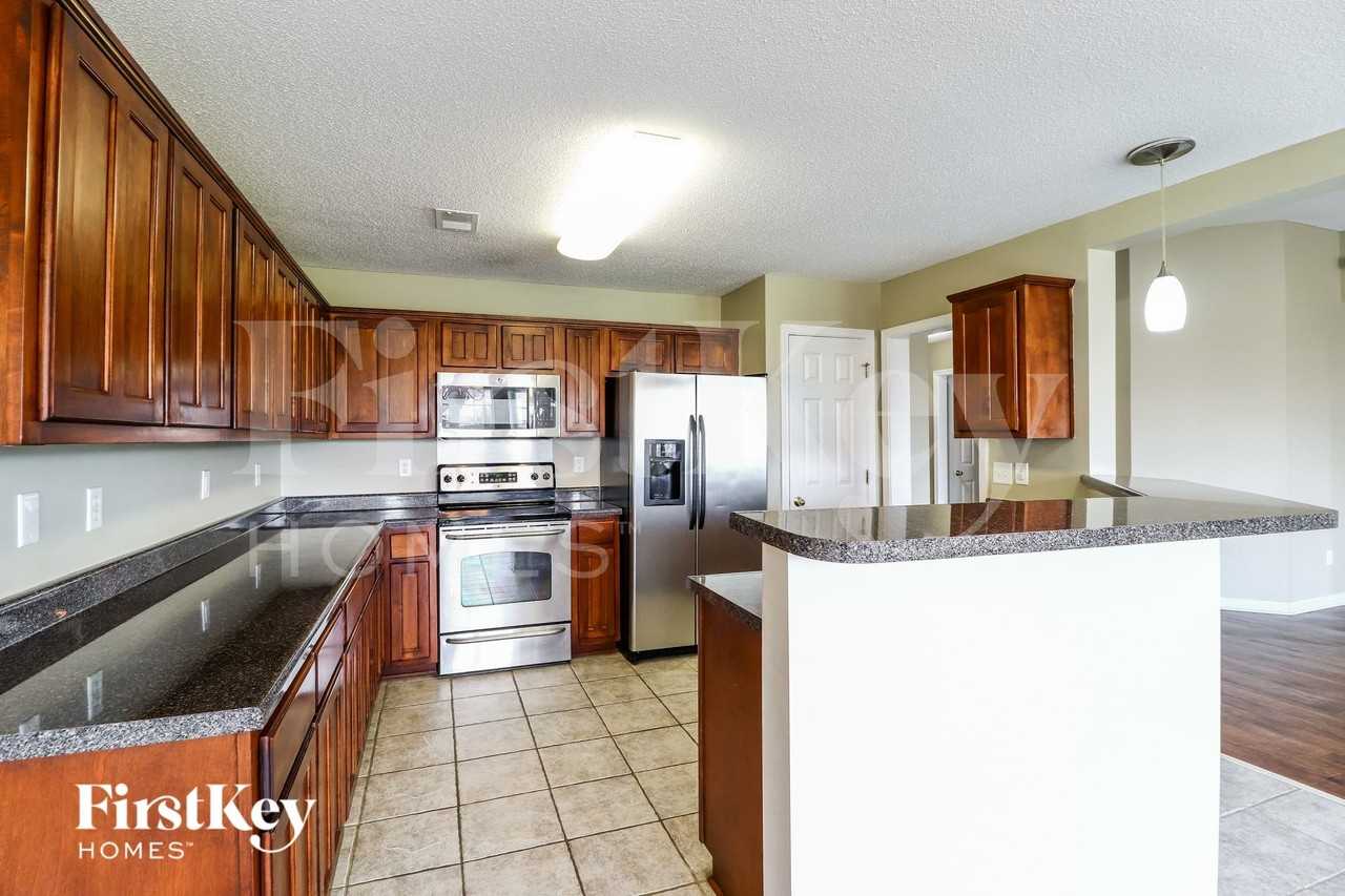 11690 Brayton Cv - Photo 6 of 15