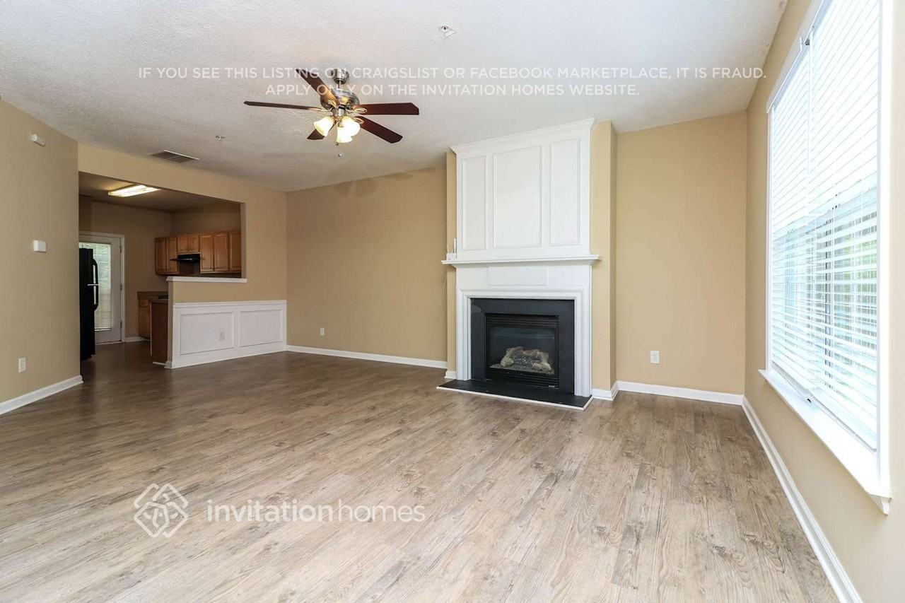 202 Riverstone Commons Cir - Photo 5 of 18