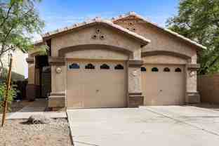 10541 W Almeria Rd - Photo 1 of 1