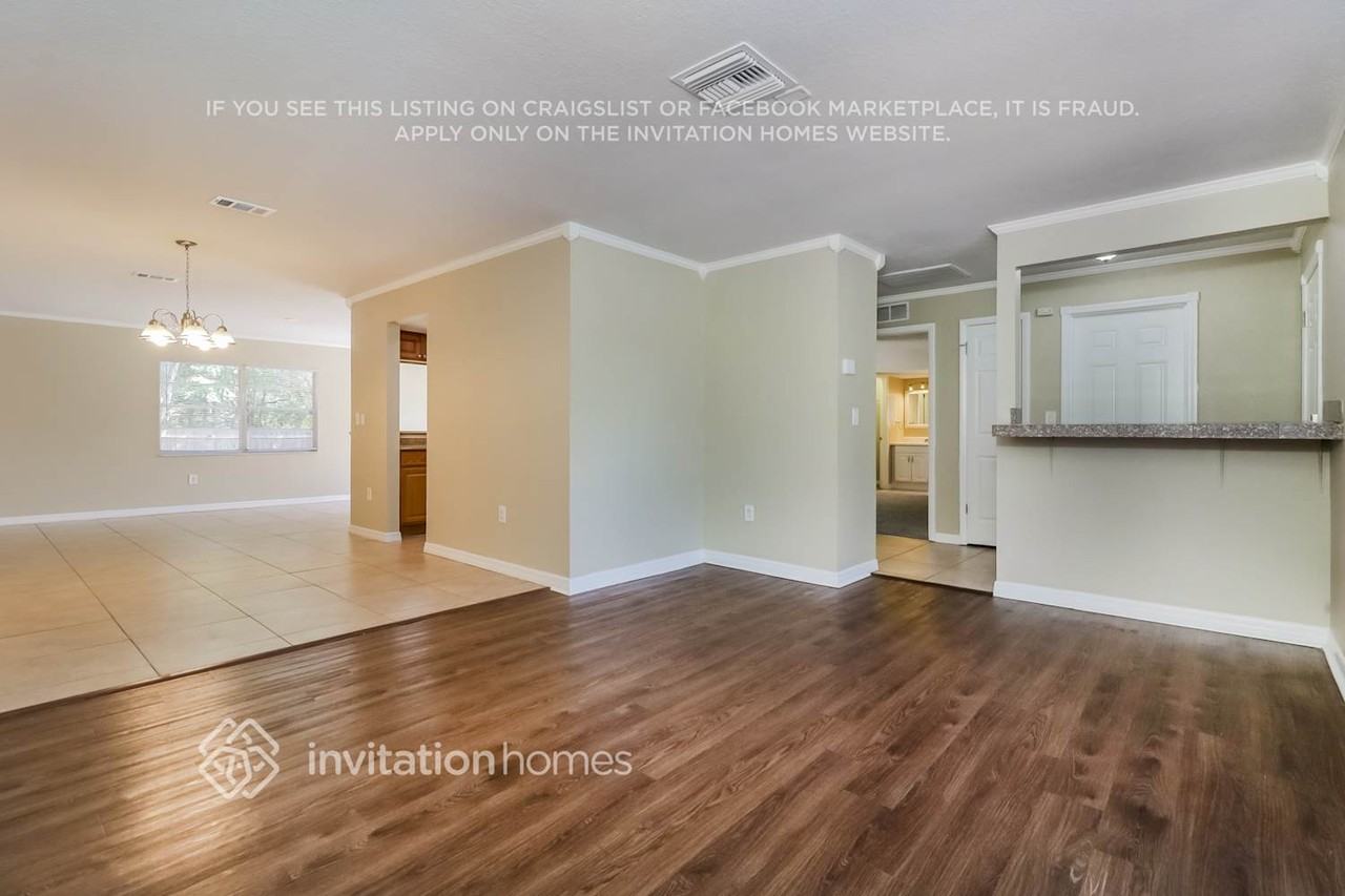 12231 Shadow Ridge Blvd - Photo 4 of 17