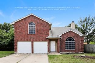 823 Yellowstone Dr - Photo 1 of 1