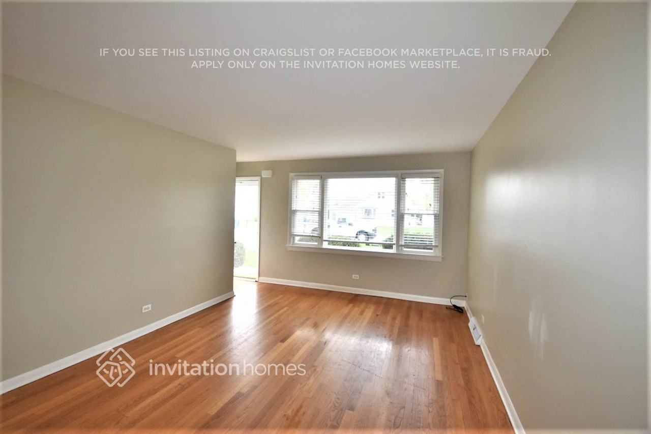 5846 W 81st Pl - Photo 2 of 12
