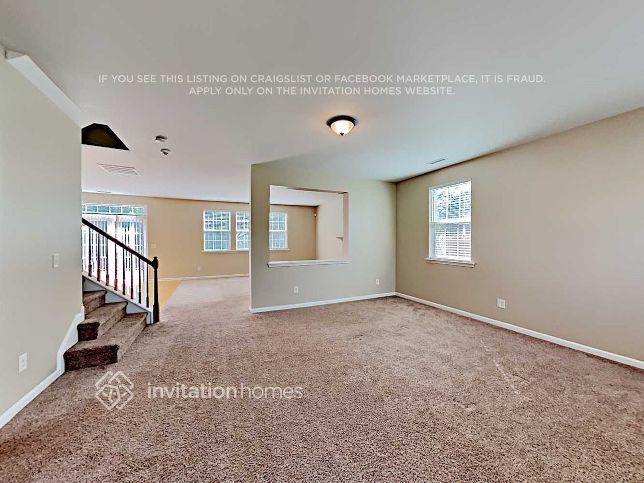 621 Ashburn Ln - Photo 5 of 20