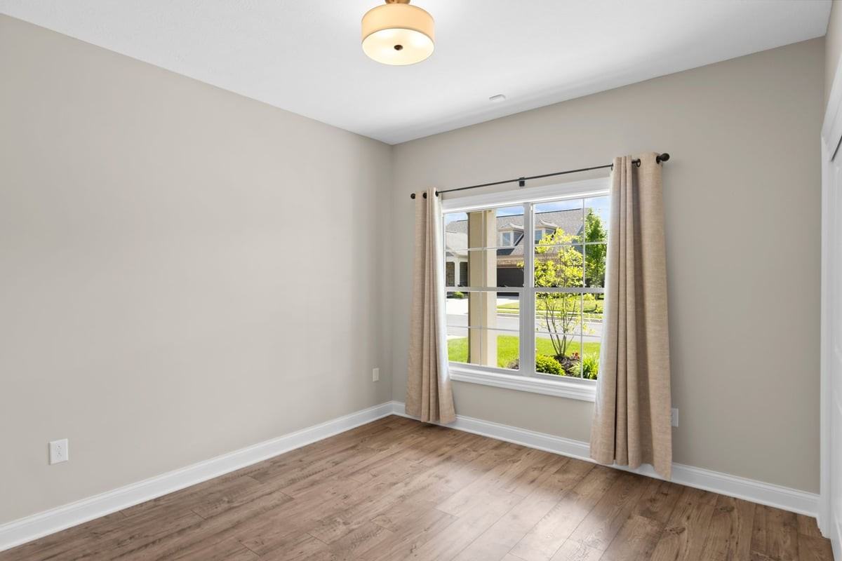 3628 Backstretch Way - Photo 5 of 50