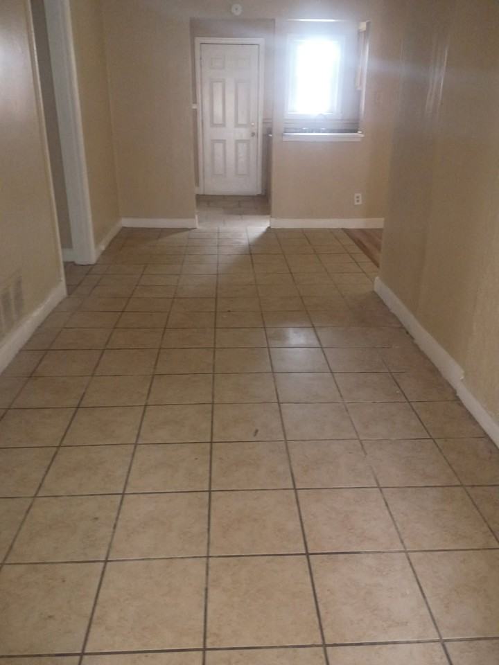 1125 W Lexington Cir - Photo 4 of 10