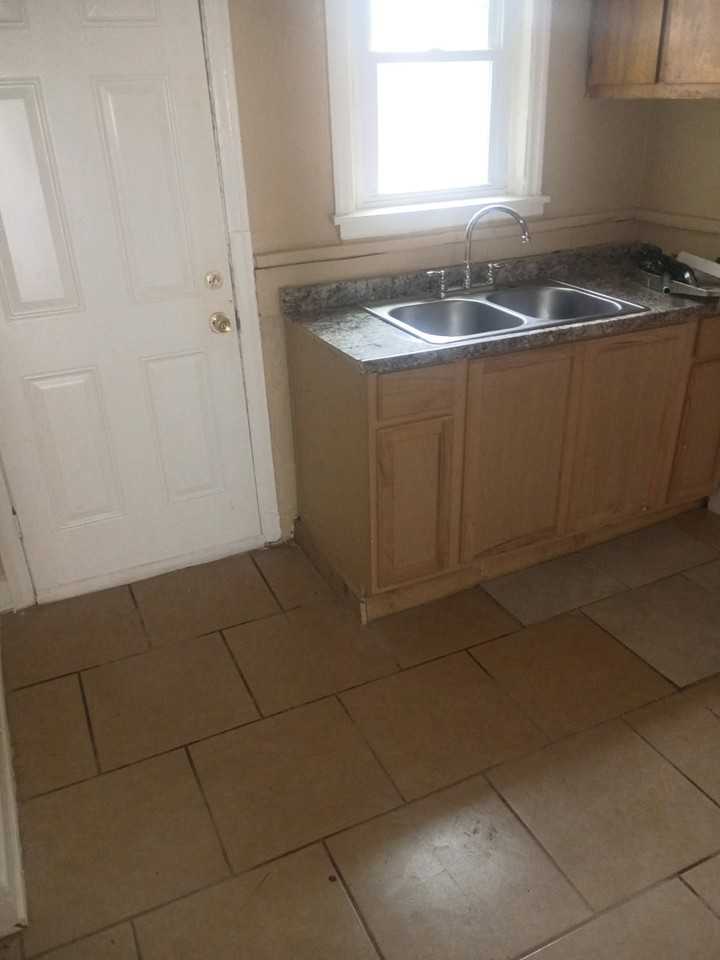 1125 W Lexington Cir - Photo 6 of 10