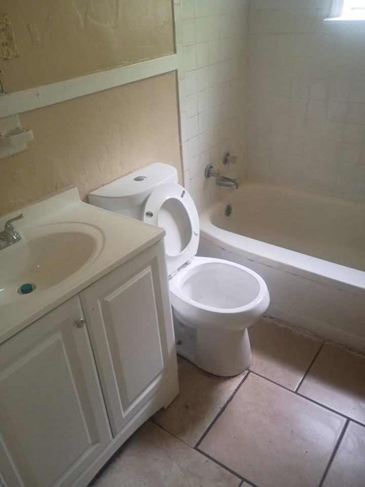 1125 W Lexington Cir - Photo 7 of 10